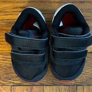 EUC Nike Toddler MD Valiant - Black/White/Smoke Grey Pair